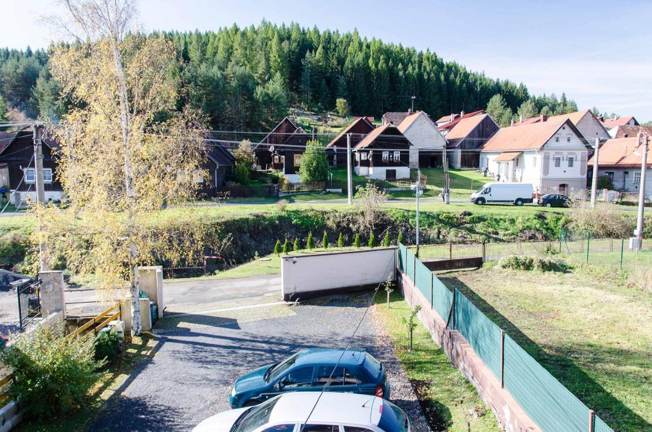 Vila Rhea Apartment Važec Exterior foto